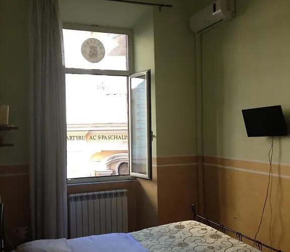 Trastevere Imperial Suites *